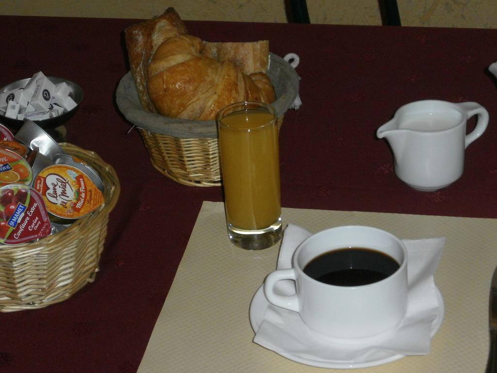 Hotel Jaures Τουλόν Εξωτερικό φωτογραφία